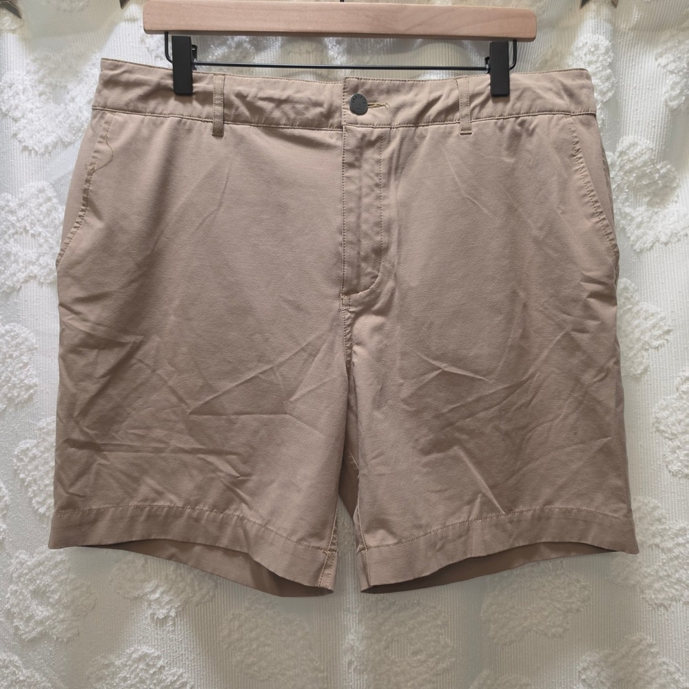 Faherty All Day Shorts Mens Size 35 Khaki Tan Hybrid Stretch Quick Dry